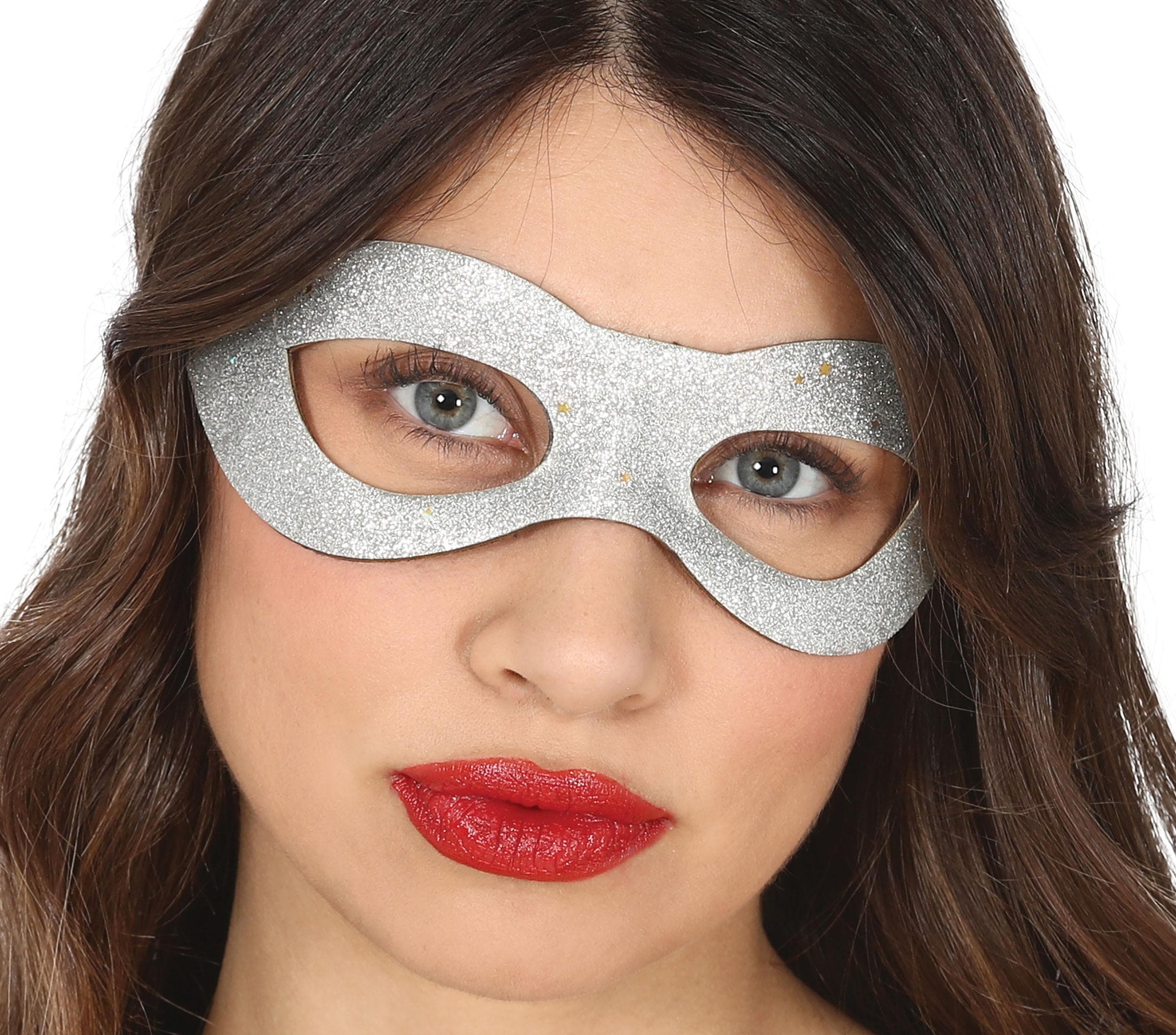 Sølvfarvet maske