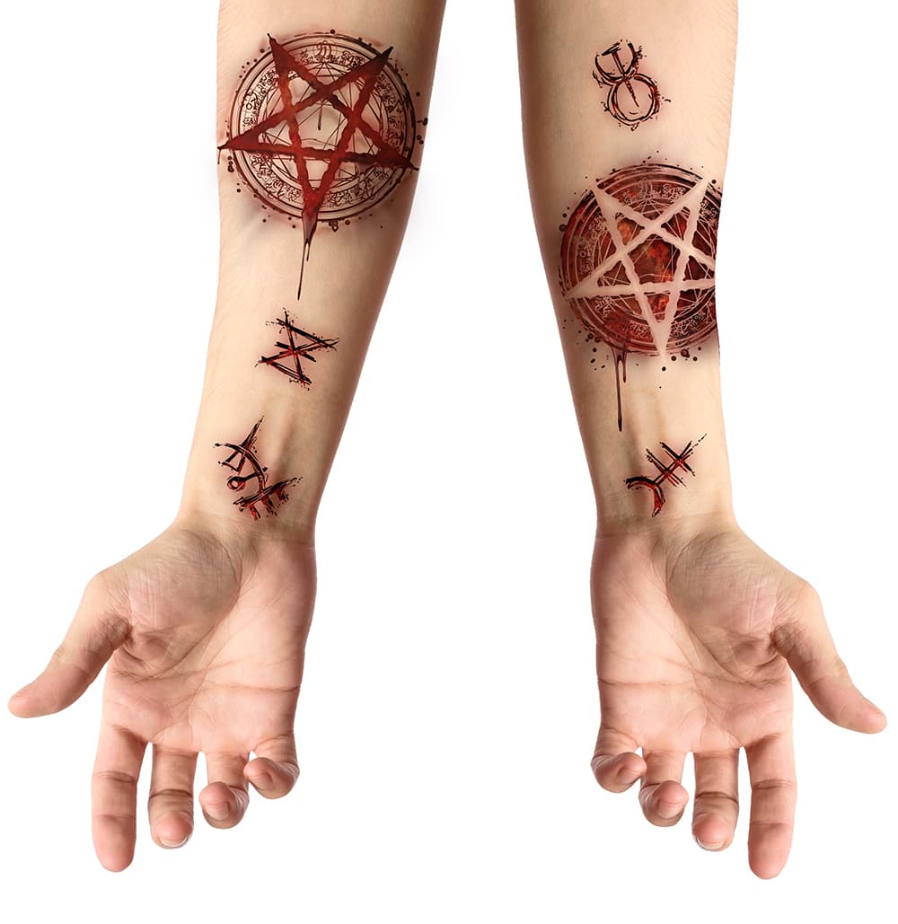 Sataniske tatoveringer 30 × 13 cm