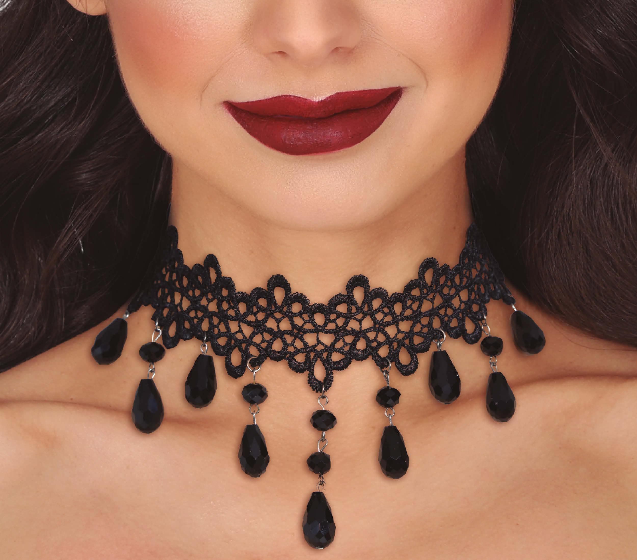 Choker med sorte sten